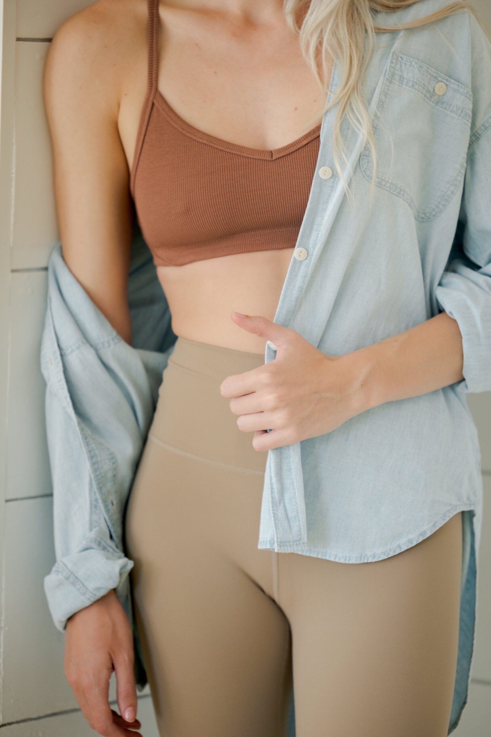 Illustrative example of best underwear to wear with leggings