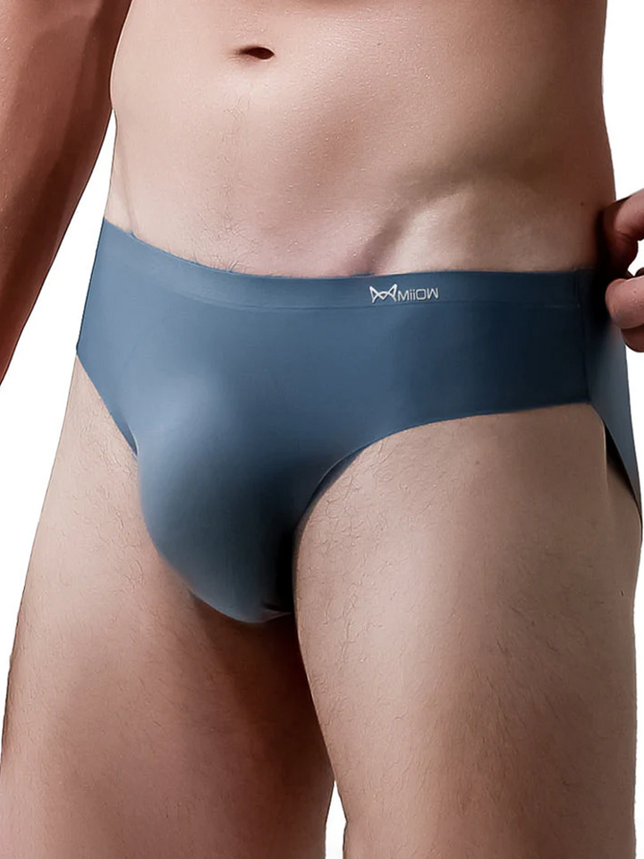 Illustrative example of seamless underwear for men